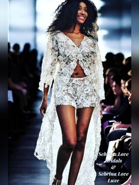 MYKAYLA 3D Ivory & Blue Lace Kimono & Shorts Wedding Set